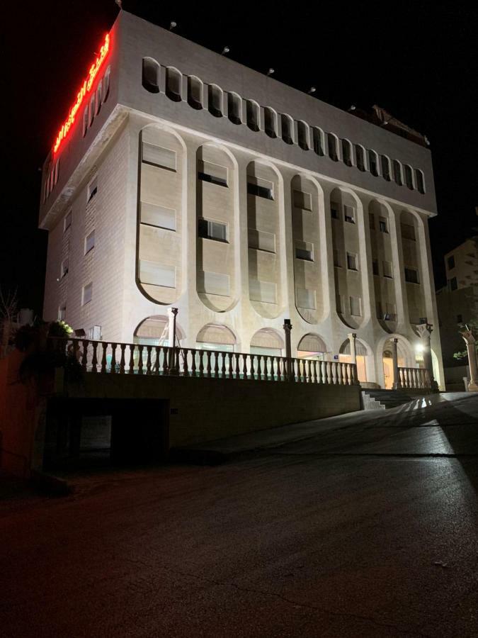 فندق النجوم Amã Exterior foto